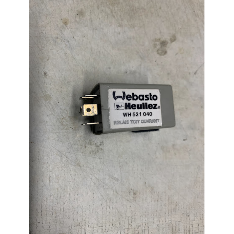 Реле моторчика люка Renault Scenic WH521040