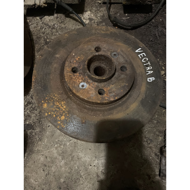 Цапфа / поворотний кулак / ступиця Opel Vectra B ліва Цапфа / поворотний кулак / ступиця Opel Vectra B ліва