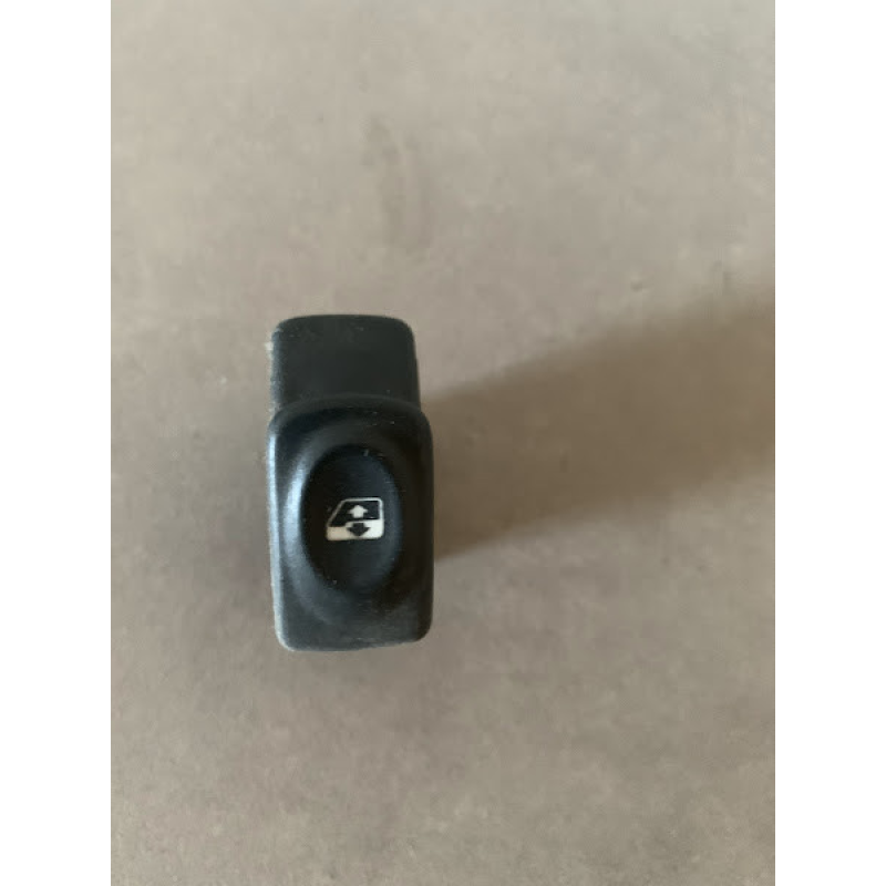 Кнопка склопідіймача Renault Scenic Megane 1