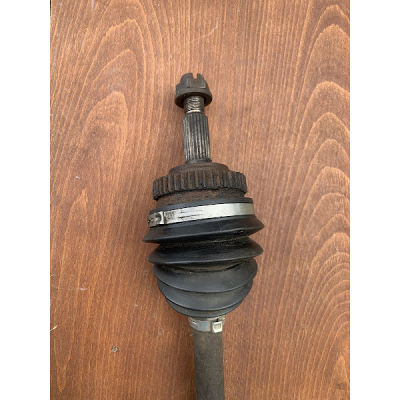 Кулак / Шрус зовнішній Renault Scenic 1 Кулак / Шрус зовнішній Renault Scenic 1