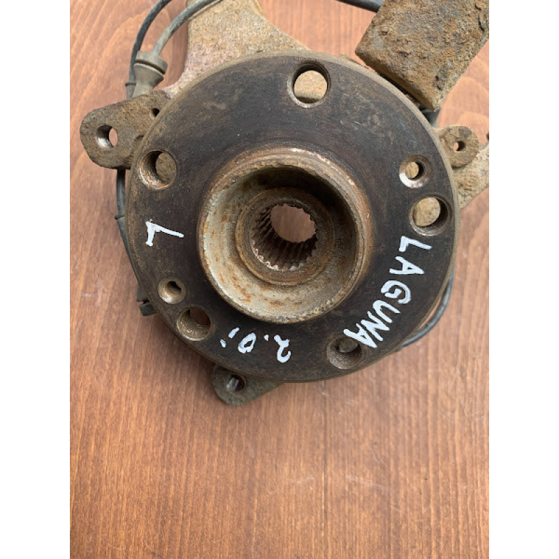 Поворотний кулак / Цапфа ліва Renault Laguna 1 Поворотний кулак / Цапфа ліва Renault Laguna 1