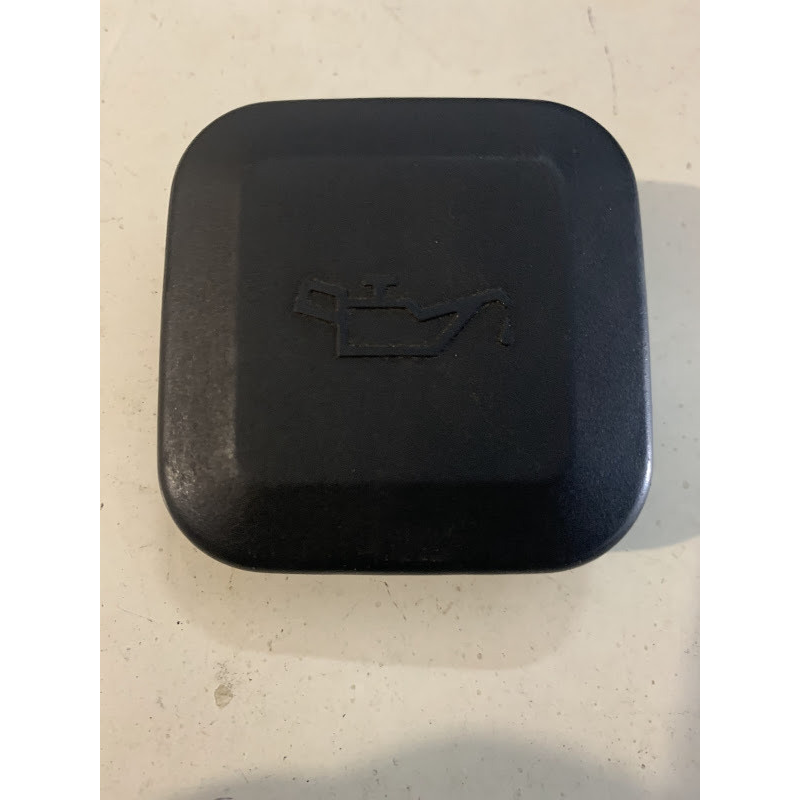 Кришка масляної горловини BMW