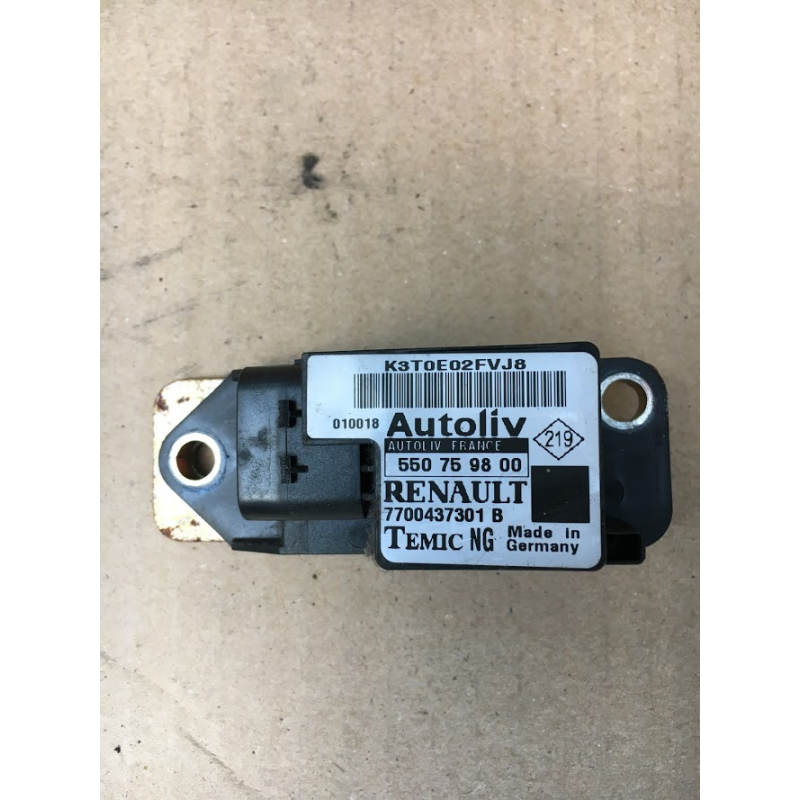 Сенсор датчик удару Renault Scenic