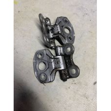 Петлі дверей передніх правих Mercedes W210