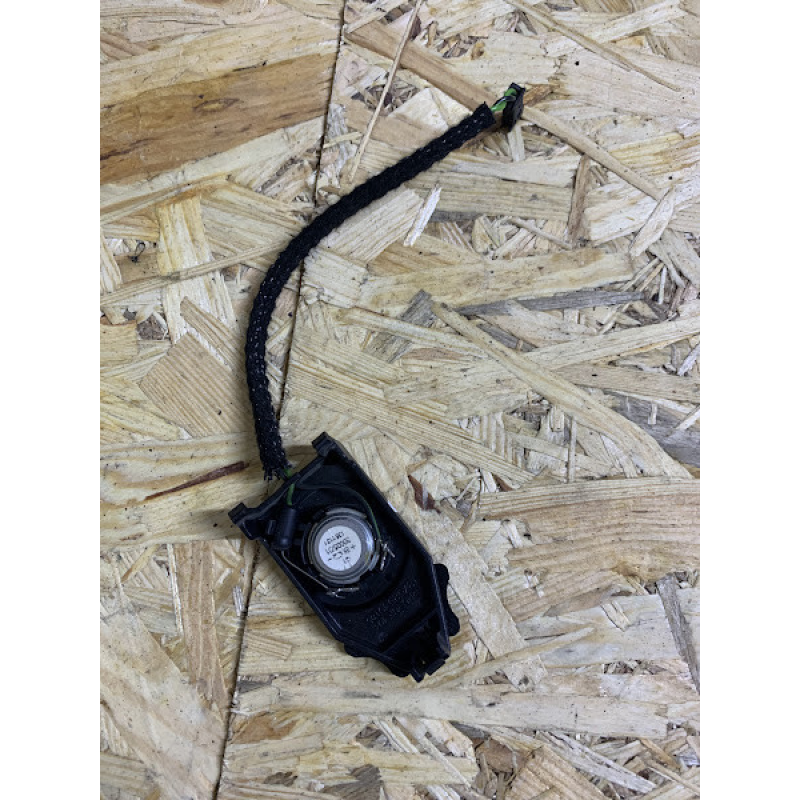 Динамік пищалка дверей правих Mercedes W210  2108207602