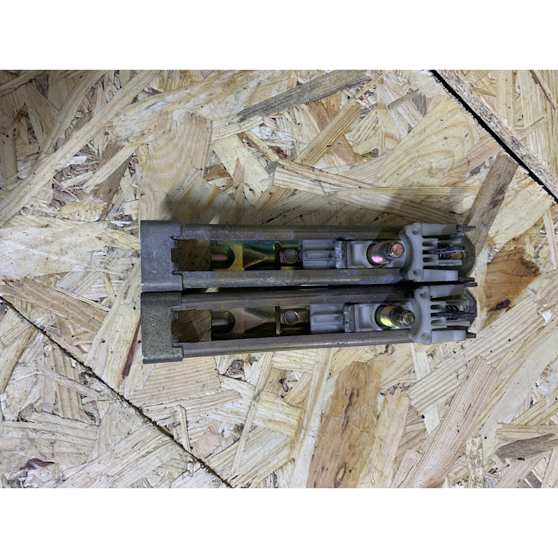 Регулятор висоти ременя безпеки Mercedes W210 1248600088 Регулятор висоти ременя безпеки Mercedes W210 1248600088