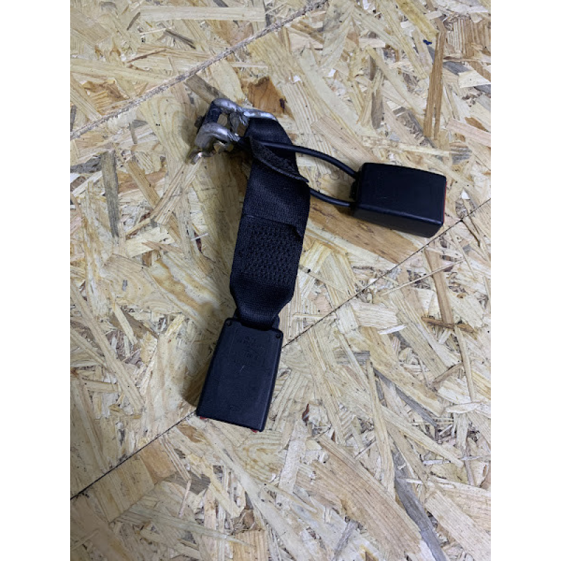 Замок паска безпеки задній Mercedes W210 (2108600669)