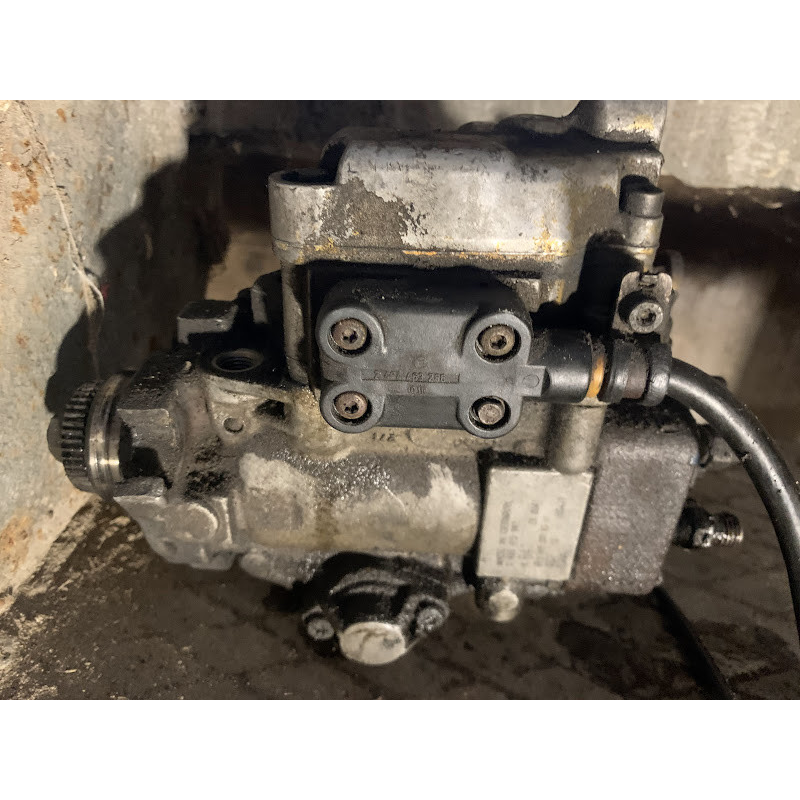 Паливний насос ТНВД  Mecredes Sprinter 2.9 TDI (Дефект)