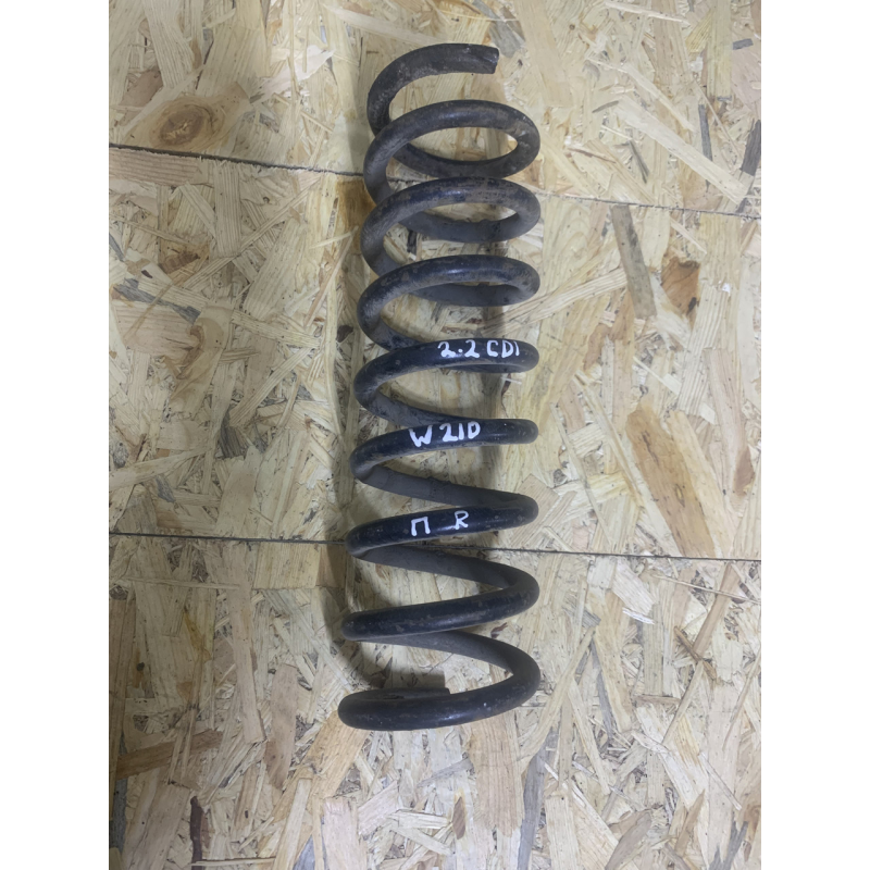 Пружина передня Mercedes W210 2.2 CDI Пружина передня Mercedes W210 2.2 CDI