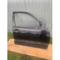 Двері Mercedes W210 передня права