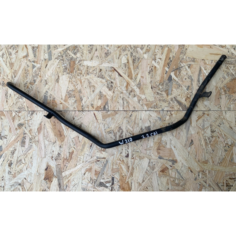 Трубка системи охолодження Mercedes w210 2.2 CDI Трубка системи охолодження Mercedes w210 2.2 CDI