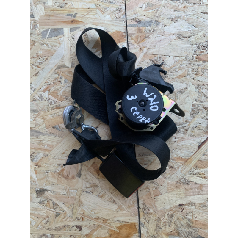 Ремінь безпеки Mercedes W210 середній задній 560314802 Ремінь безпеки Mercedes W210 середній задній 560314802