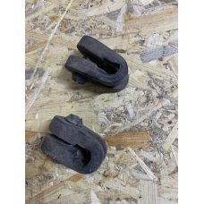 Гумки гумки глушника Renault Laguna 7700816862