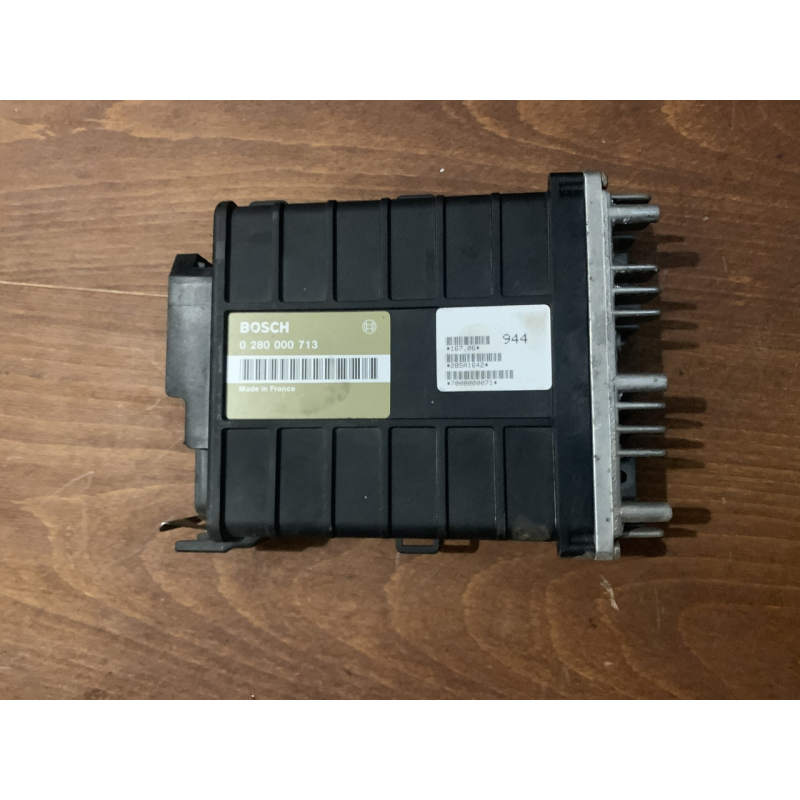 Блок управління двигуном Fiat Tempra 1.6 бензин 0280000713 Bosch