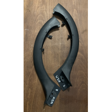 Накладка петлі багажника Mercedes W210 седан 2108211389