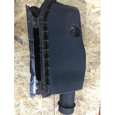 Корпус фільтра повітря Mercedes W210 2.2 CDI