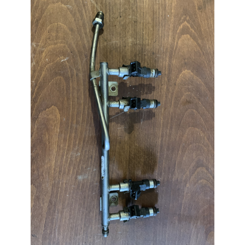 Паливна рейка з форсунками Ваз 1118 1.6 1118-114401010 Паливна рейка з форсунками Ваз 1118 1.6 1118-114401010