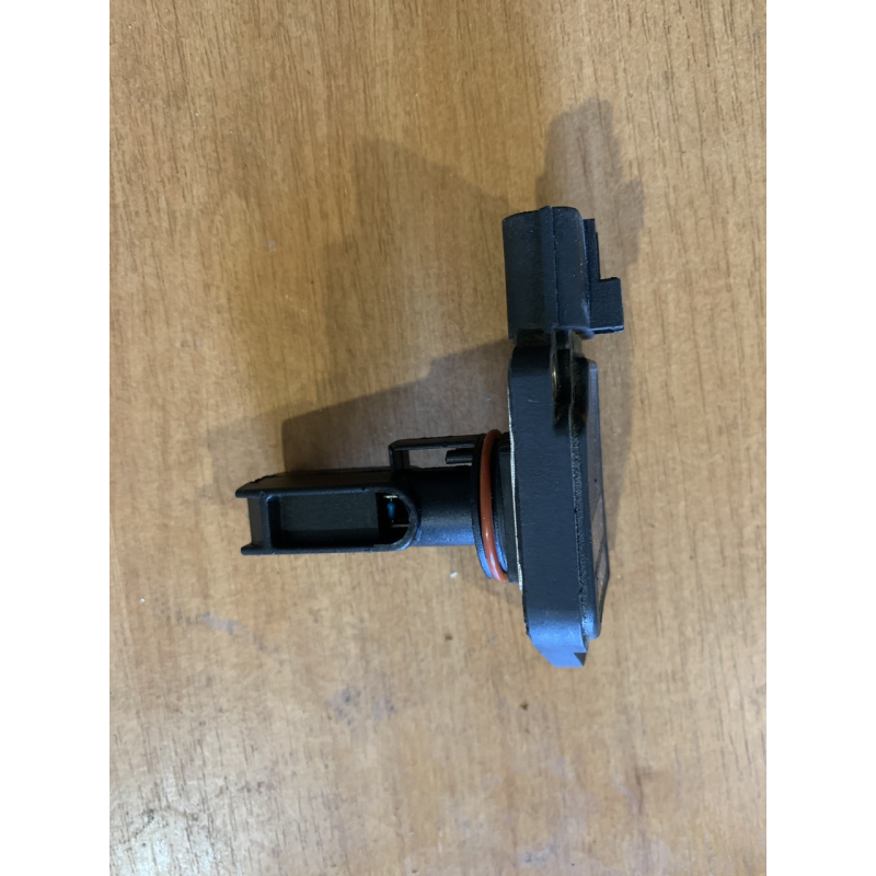 Витратомір повітря Ford Mondeo MK3 2.0 TDCI 8ET00914228