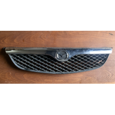Решітка радіатора Mazda 626 GF