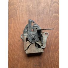 Замок капота Mazda 626 GF